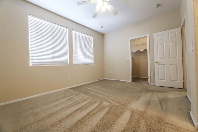 Foto del edificio - Northwest Las Vegas Gated Community Living with Resort-Style Amenities!