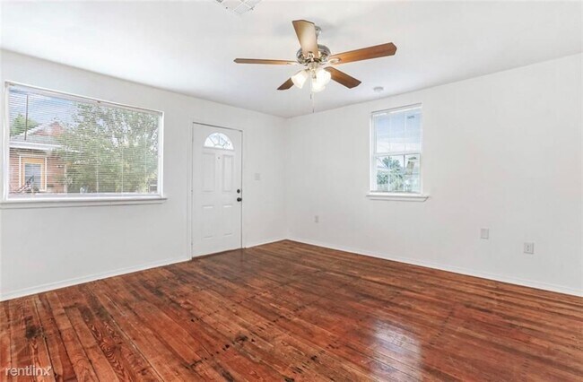 Building Photo - 2 br, 1 bath House - 1720 Mandeville St