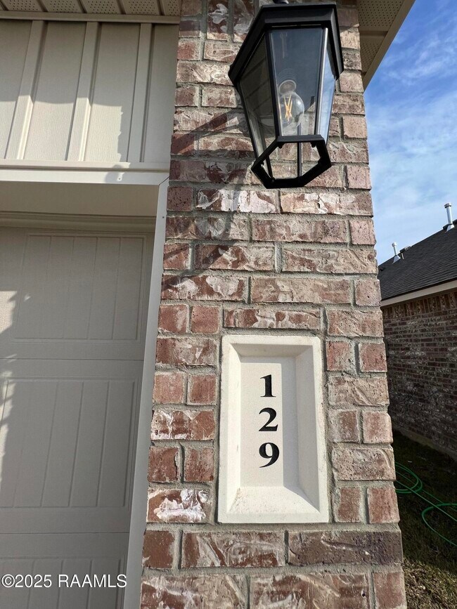 Foto del edificio - 129 Abbeywood Ct