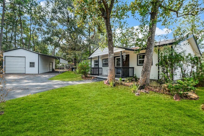 Building Photo - 27011 Azalea Ct