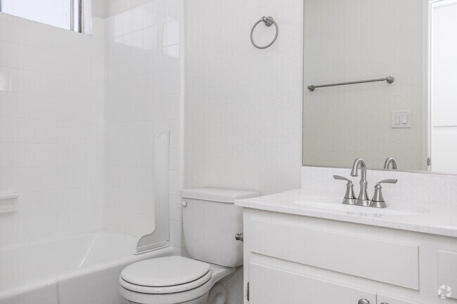 Estudio 465-520 ft² - Mitchell Arms Apts.