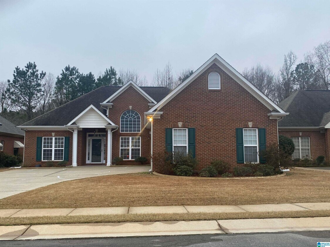 Primary Photo - 4634 Highgrove Dr