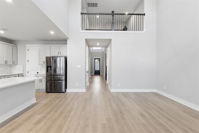 Building Photo - 1508 Cardinal Ln