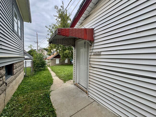 Building Photo - 3935-3935A N 13th