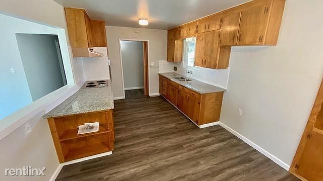 Building Photo - 3 br, 1.5 bath House - 488 W Beverly Dr