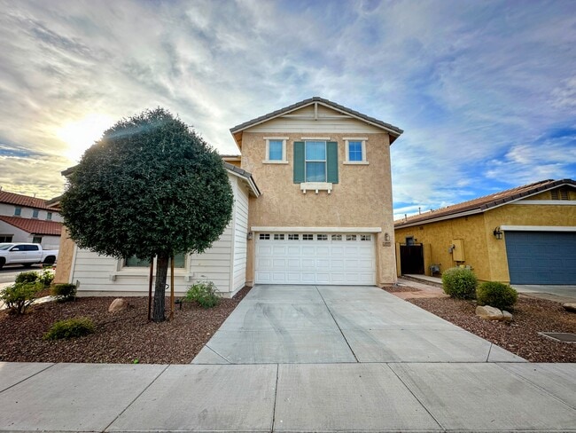 Building Photo - 4717 W Sweet Iron Pass