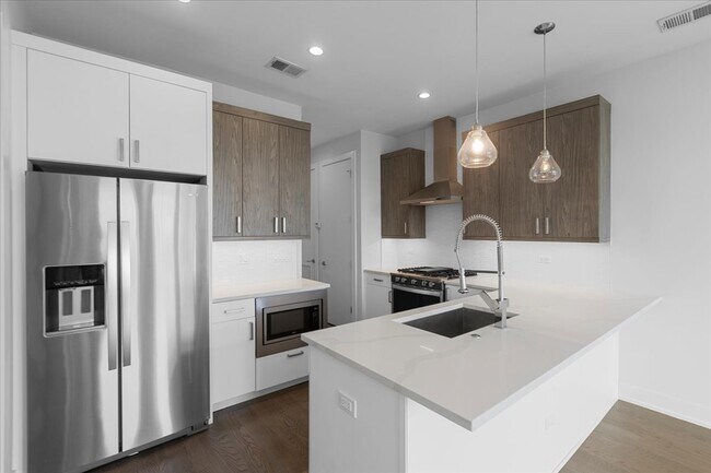 Foto del edificio - 2217 W Madison St