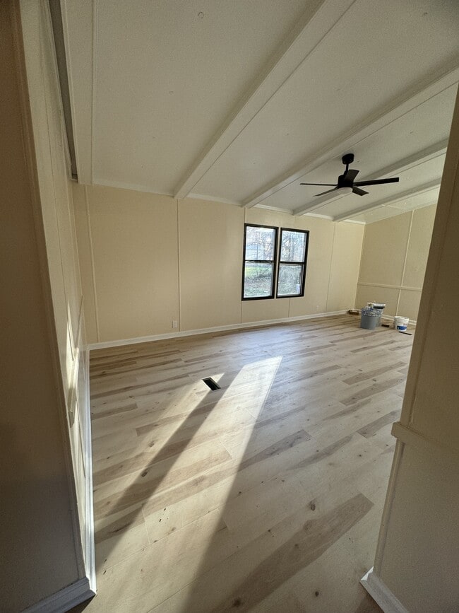 Foto del edificio - 2717 Hayes Dr