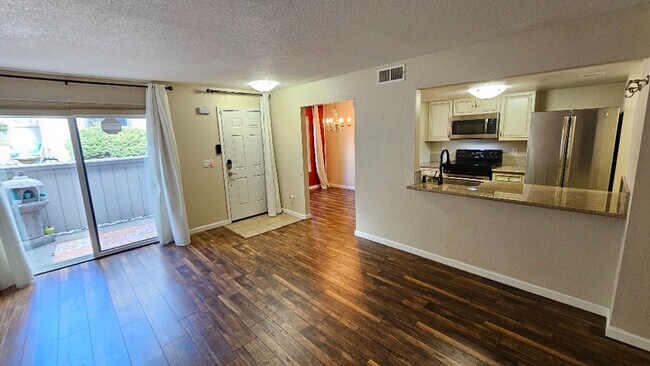 Foto del edificio - Beautiful 2 bdrm, 2-1/2 bath Condo at Moun...