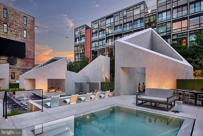 Foto del edificio - 1099 Germantown Ave