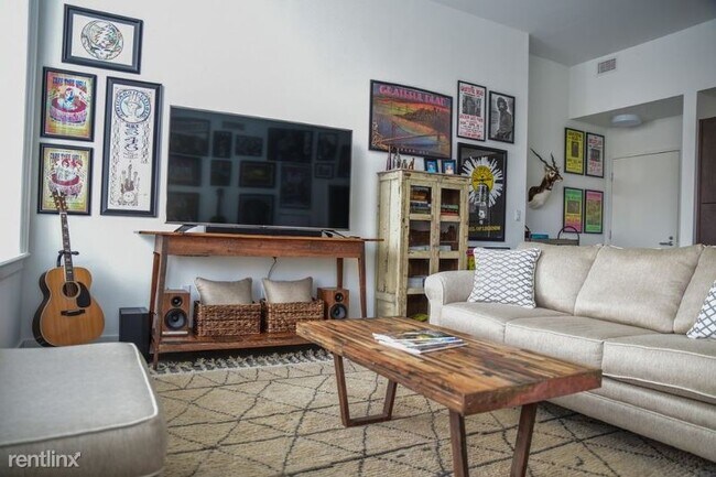 Foto del edificio - 2 br, 2 bath Condo - 120 19th St N