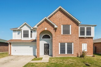 Building Photo - 28710 Sedgefield St