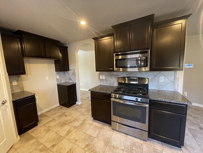 Building Photo - 14833 Gravity Falls Ln