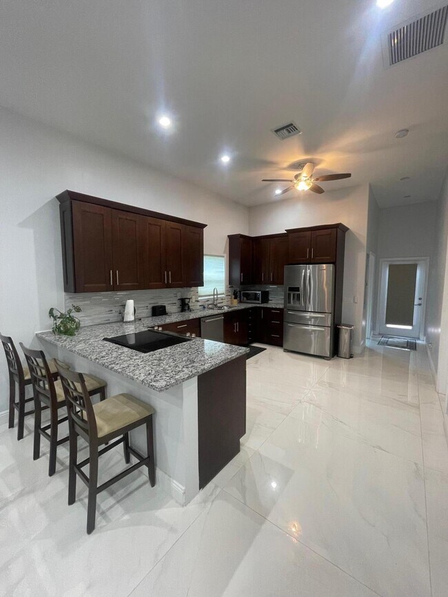 Building Photo - 74 Tanbark Trail