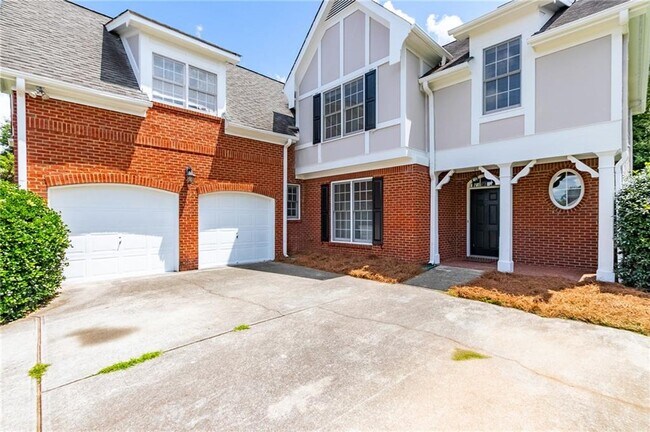 Building Photo - 230 Laketrail Dr
