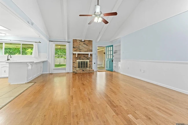 Building Photo - 6362 Westridge Dr