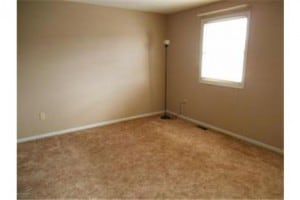 Building Photo - 10 Woodcrest Dr