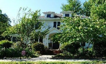 Primary Photo - 221 Florence St