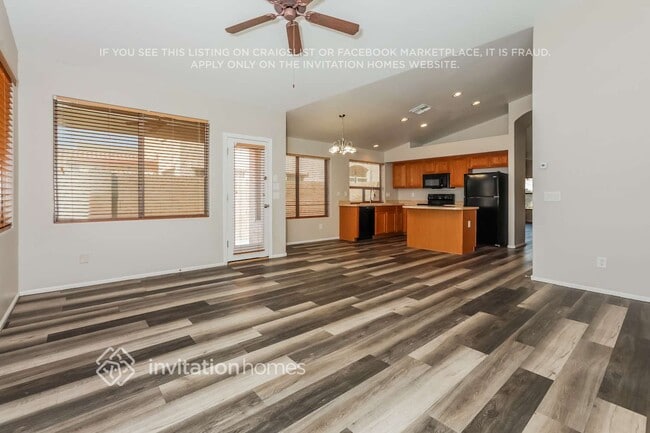 Building Photo - 4319 E Amarillo Dr