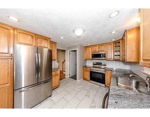 Foto del edificio - 23 Eaton Rd