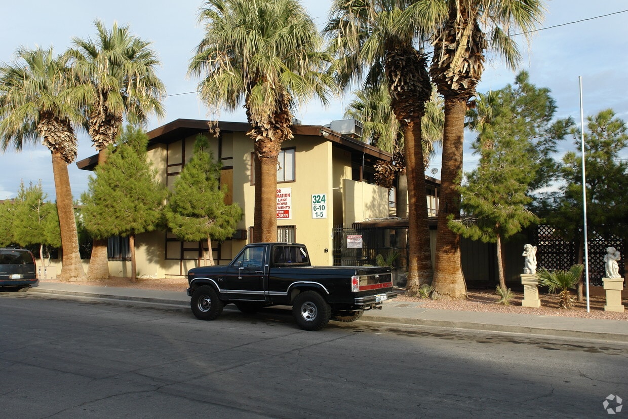 Primary Photo - 324 W Cincinnati Ave