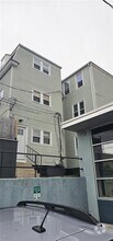 Building Photo - 1273 N Main St