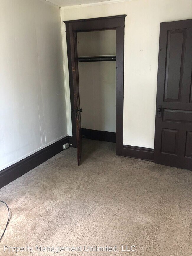 Foto del edificio - 3 br, 1 bath House - 114 E Jackson St.