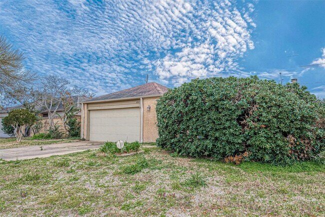 Foto del edificio - 14947 Heritage Wood Dr