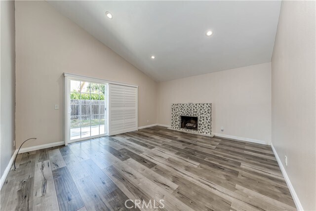 Foto del edificio - 10635 El Campo Ave