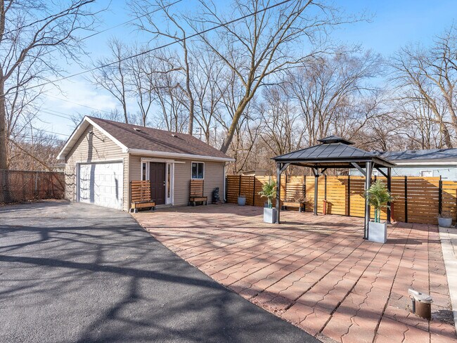 Foto del edificio - 608 Woodruff Ave