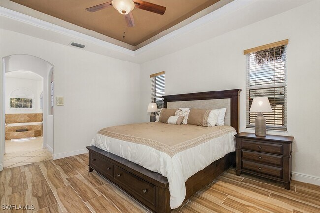 Foto del edificio - 247 SE 45th St