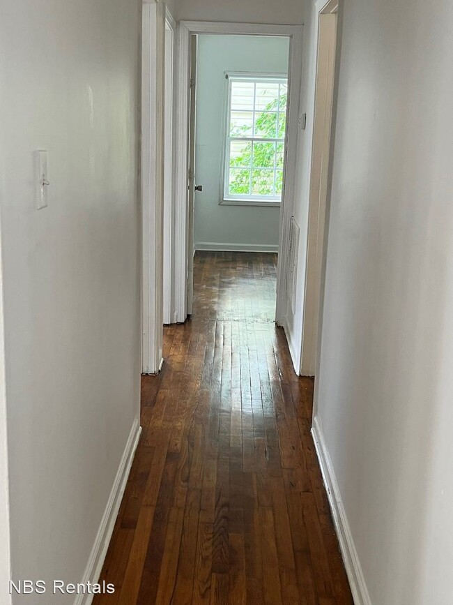 Building Photo - 3 br, 1 bath House - 140 Lowell Street
