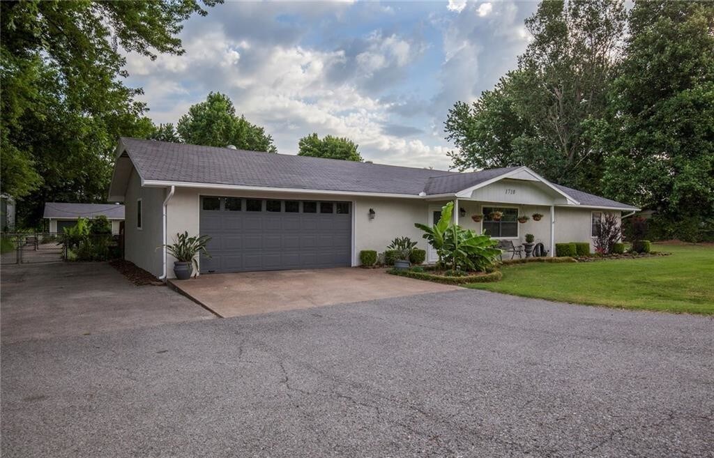 Foto principal - 1710 SW 14th St