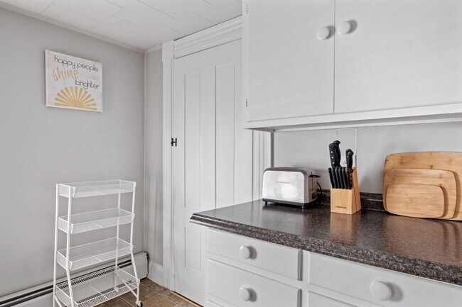 Foto del edificio - 21 Portsmouth Ave