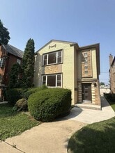 Building Photo - 10508 S Claremont Ave