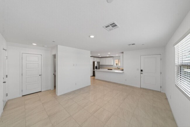 Building Photo - Brand New Townhome in Gated Community in North Las Vegas!