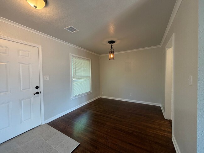 Foto del edificio - 4819 S Owasso Ave