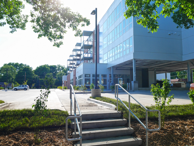 MercyOne clinic on ground floor, a short walk from Calvin Community - 4326 Hickman Rd