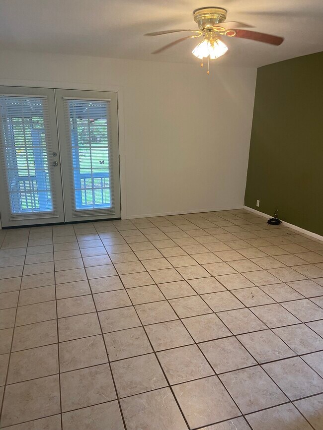 Foto del edificio - 44 Olena St