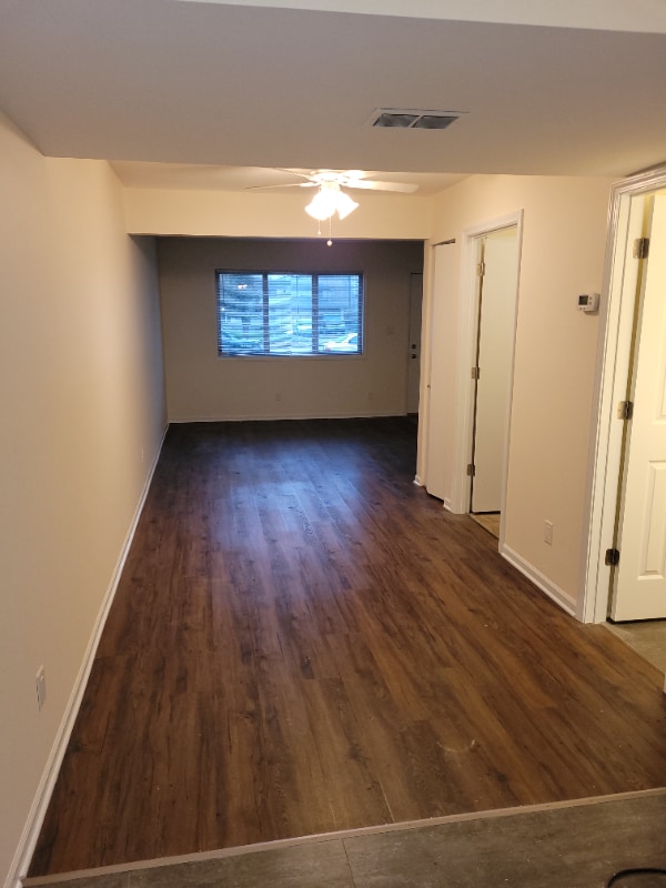 Building Photo - 7600 Whitcomb St