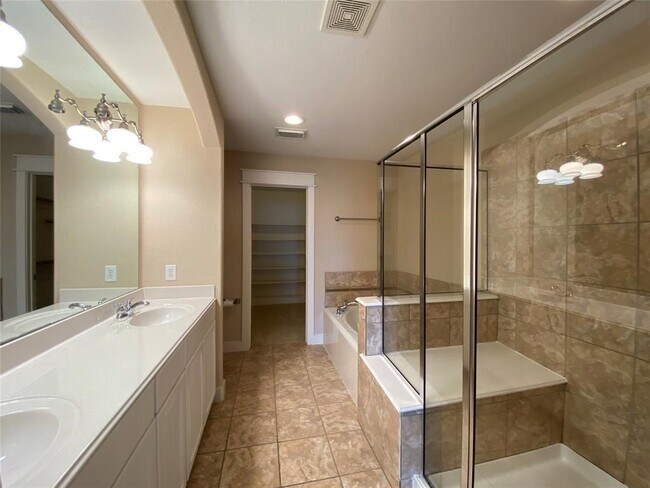 Foto del edificio - 2833 Seaside Dr