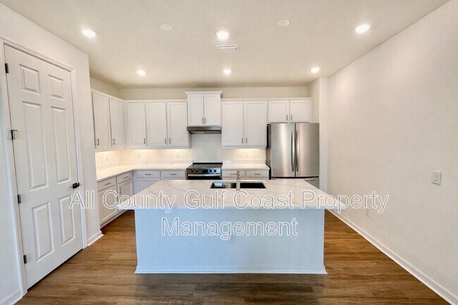 Foto del edificio - 2636 89th St Cir E