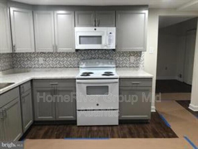 Building Photo - 1900 Armor Ct