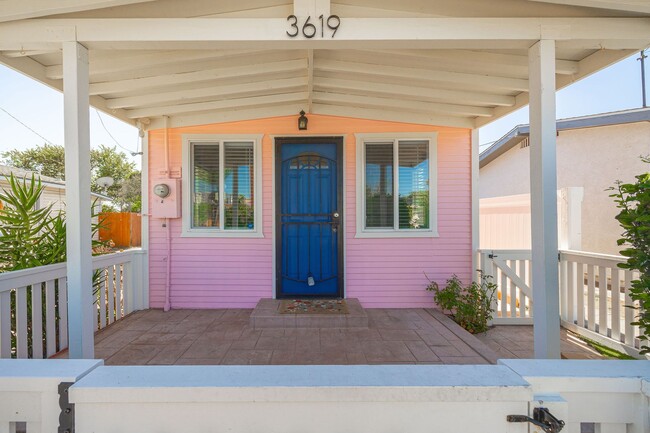 Foto del edificio - Beautifully Upgraded 2 Bedroom Starter Home!