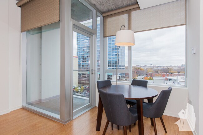 Building Photo - 1255 S Wabash Ave