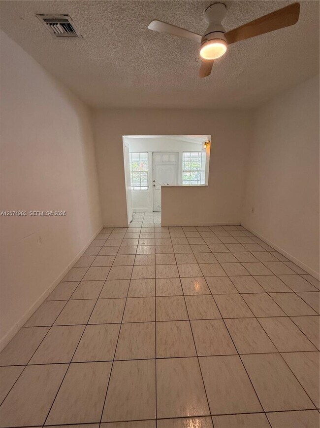 Foto del edificio - 1812 Coolidge St