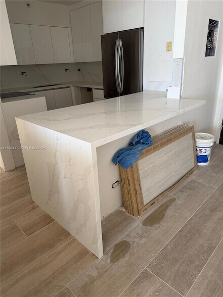 Foto del edificio - 1500 Bay Rd