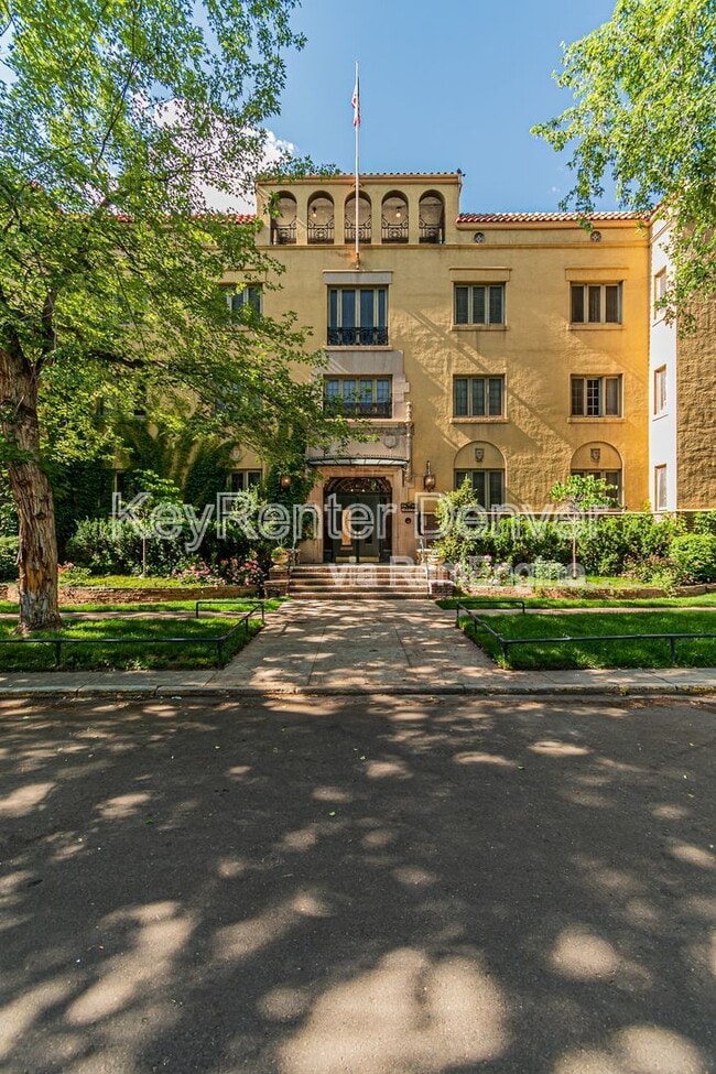 Building Photo - 1515 E 9th Ave