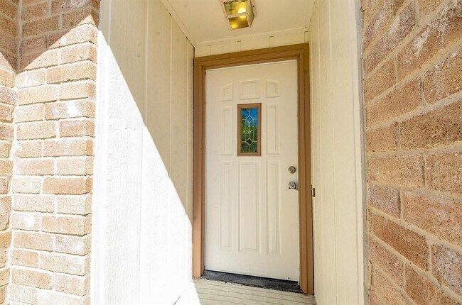 Foto del edificio - 7203 Sharpsburg Dr