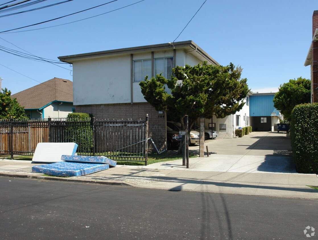 Foto del edificio - 144 Grant St